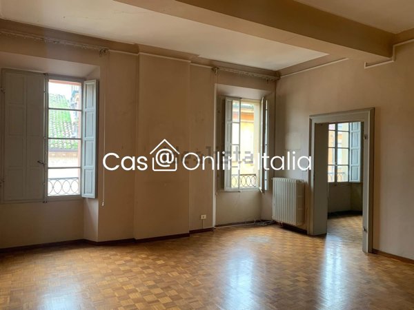 appartamento in vendita a Reggio nell'Emilia in zona Città Storica