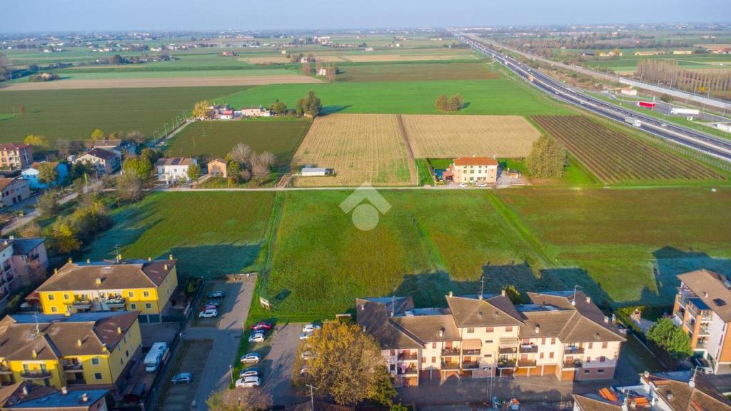 terreno agricolo in vendita a Reggio nell'Emilia in zona Roncocesi