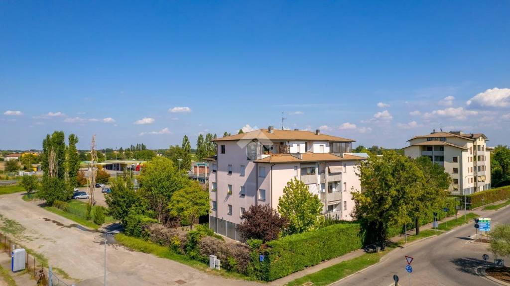 appartamento in vendita a Reggio nell'Emilia in zona Santa Croce