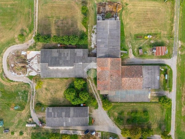casa indipendente in vendita a Reggio nell'Emilia in zona Roncocesi