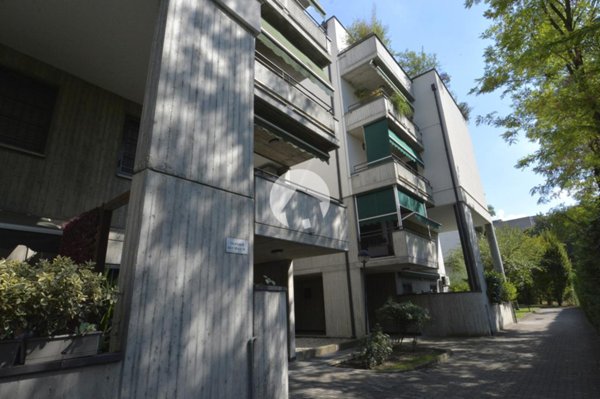 appartamento in vendita a Reggio nell'Emilia in zona Città Storica