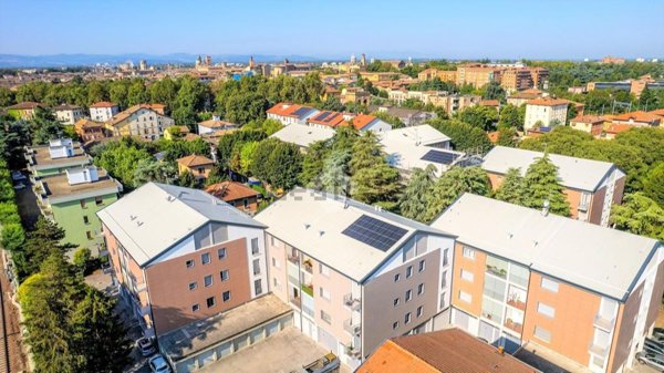 appartamento in vendita a Reggio nell'Emilia in zona Tribunale