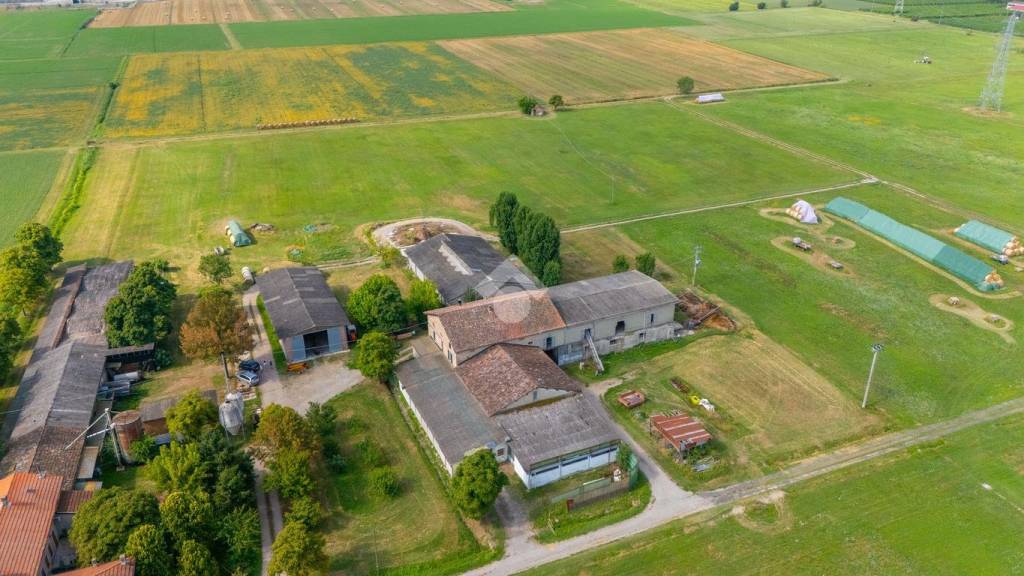 casa indipendente in vendita a Reggio nell'Emilia in zona Roncocesi