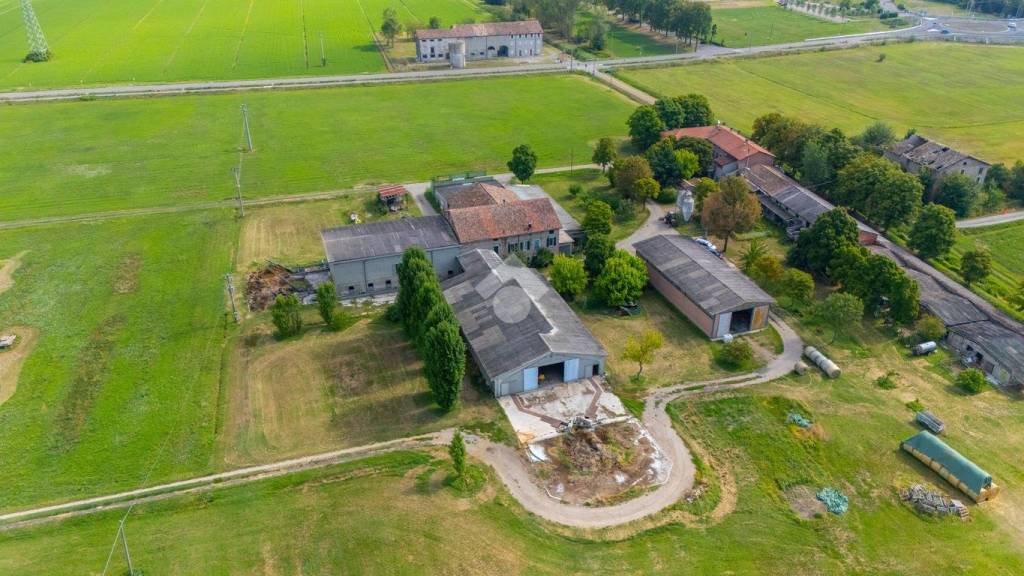 casa indipendente in vendita a Reggio nell'Emilia in zona Roncocesi