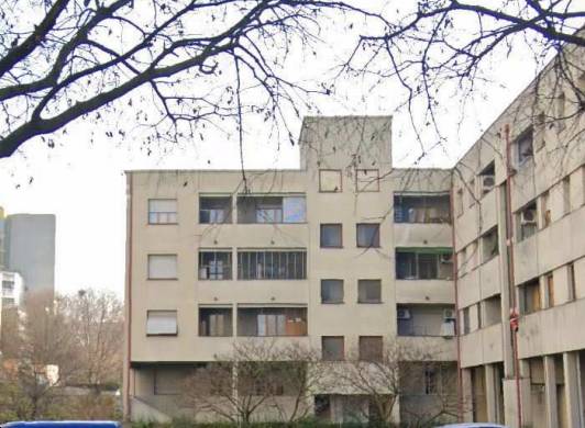 appartamento in vendita a Reggio nell'Emilia in zona Tribunale