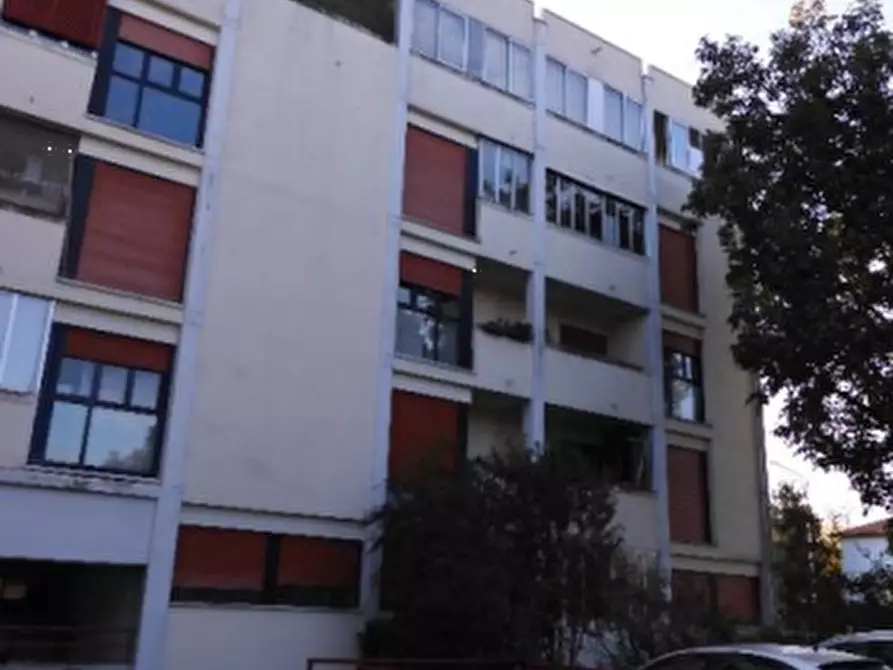 appartamento in vendita a Reggio nell'Emilia in zona Tribunale