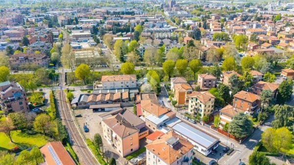 terreno edificabile in vendita a Reggio nell'Emilia in zona Città Storica