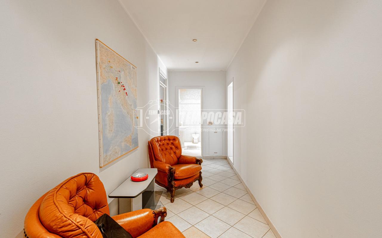 appartamento in vendita a Reggio nell'Emilia in zona Città Storica