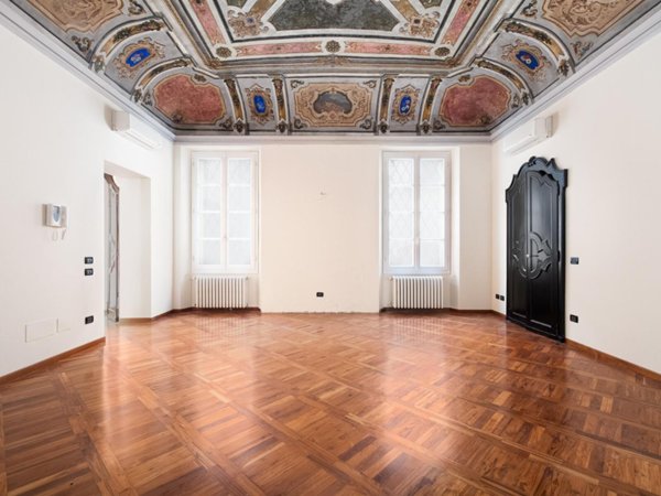 appartamento in vendita a Reggio nell'Emilia in zona Città Storica