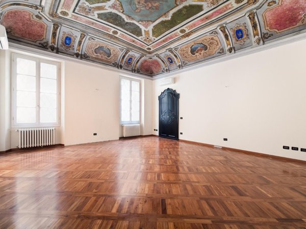 appartamento in vendita a Reggio nell'Emilia in zona Città Storica