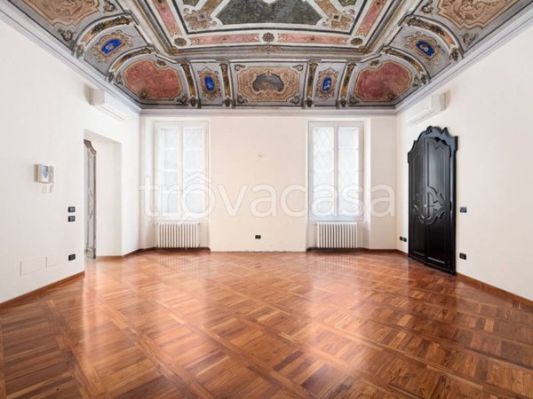 appartamento in vendita a Reggio nell'Emilia in zona Città Storica