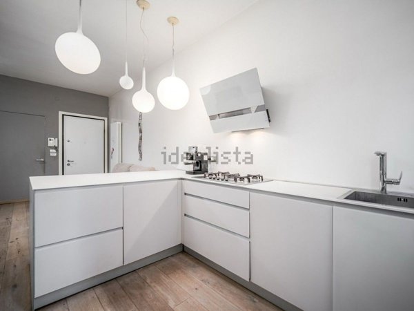 appartamento in vendita a Reggio nell'Emilia in zona Città Storica