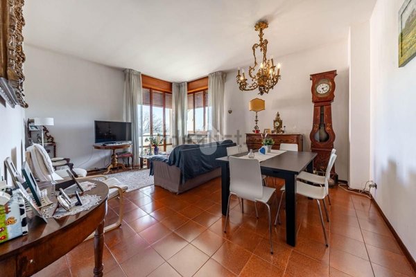 appartamento in vendita a Reggio nell'Emilia in zona Rosta Nuova