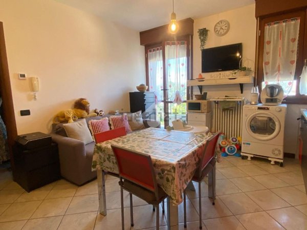 appartamento in vendita a Reggio nell'Emilia in zona Cella