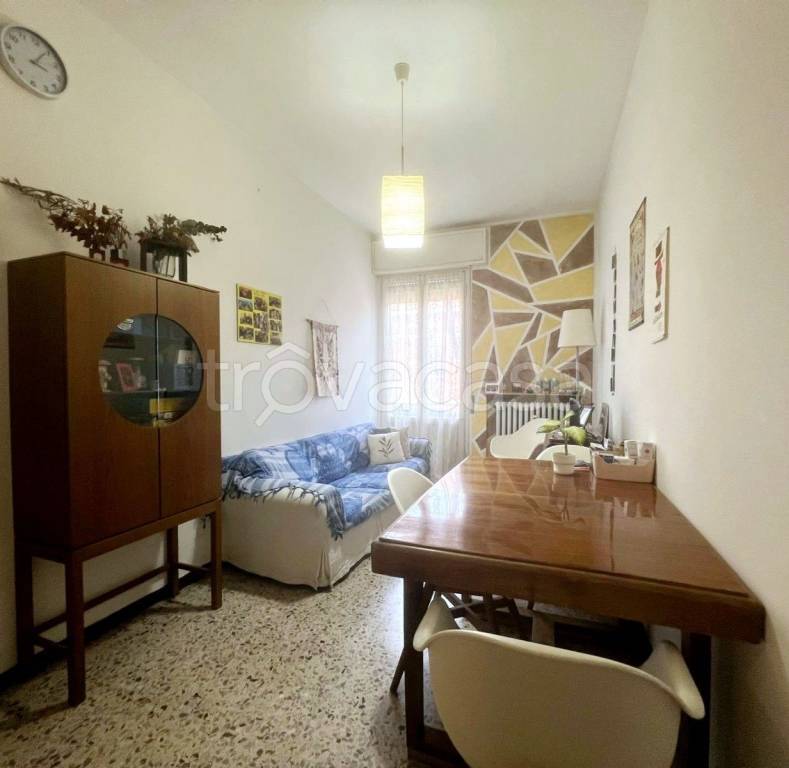 appartamento in vendita a Reggio nell'Emilia in zona Tribunale