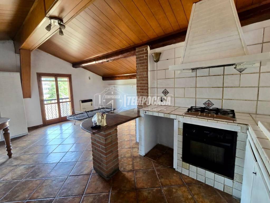 appartamento in vendita a Reggio nell'Emilia in zona Città Storica