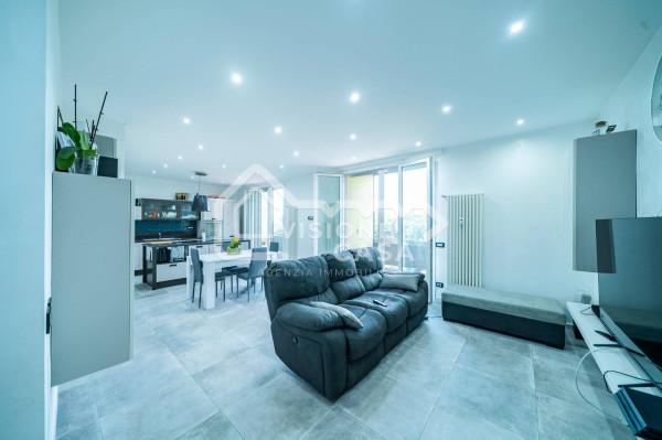 appartamento in vendita a Reggio nell'Emilia in zona Città Storica