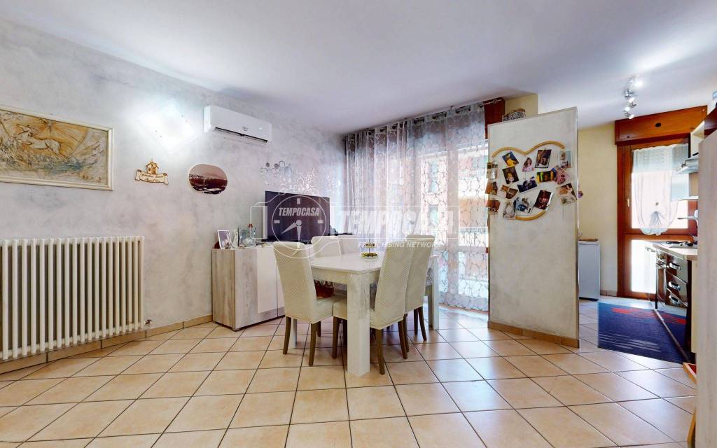 appartamento in vendita a Reggio nell'Emilia in zona Marmirolo