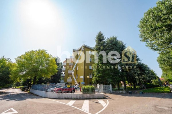 appartamento in vendita a Reggio nell'Emilia in zona Città Storica