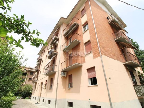 appartamento in vendita a Reggio nell'Emilia in zona Città Storica