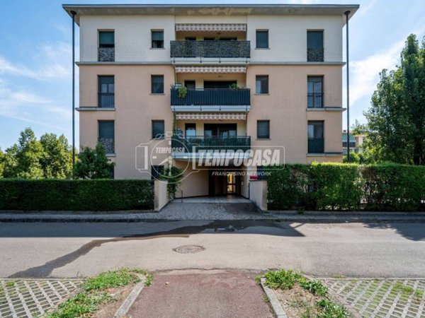 appartamento in vendita a Reggio nell'Emilia in zona Città Storica