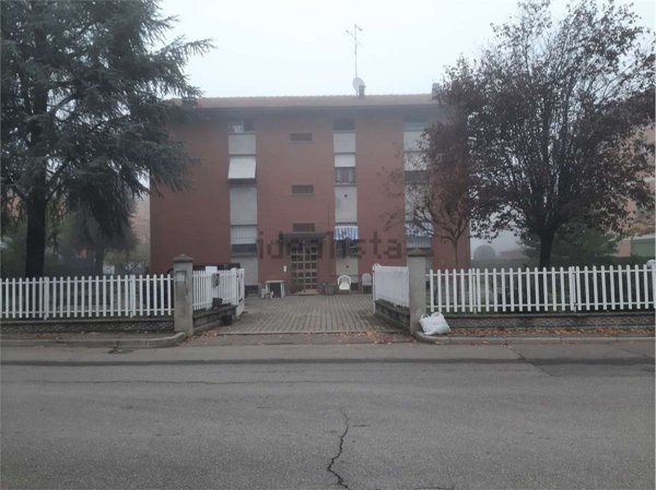 casa indipendente in vendita a Reggio nell'Emilia in zona Buco del Signore