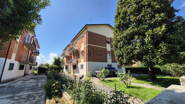 appartamento in vendita a Reggio nell'Emilia in zona Roncina
