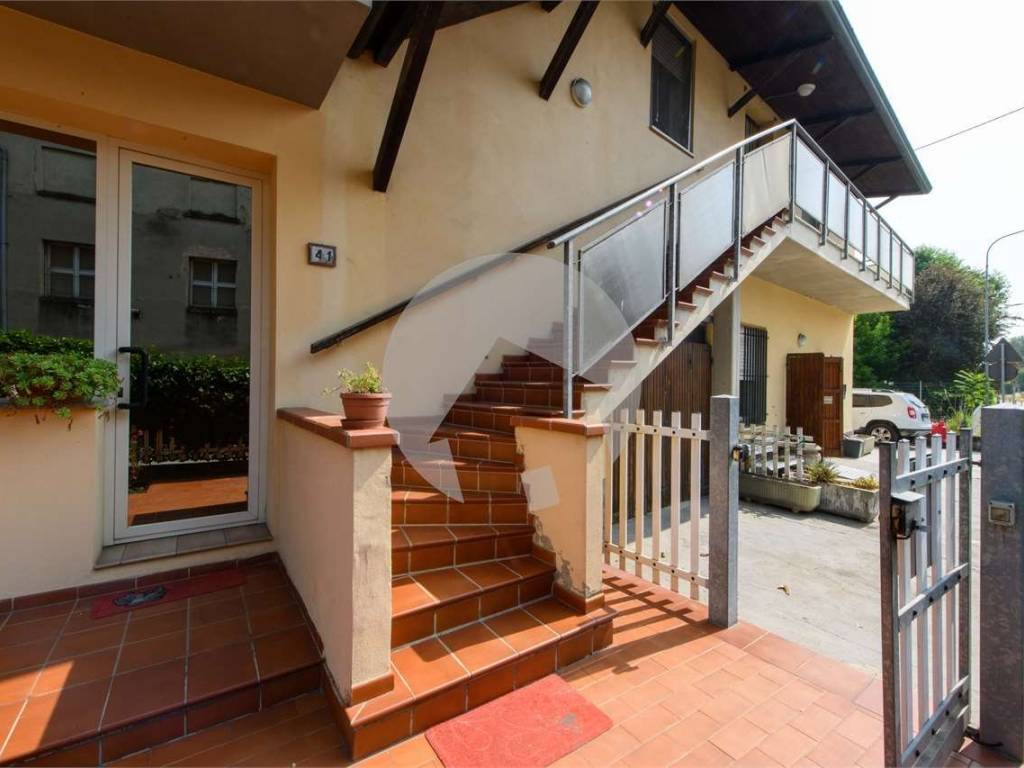 appartamento in vendita a Reggio nell'Emilia in zona Cavazzoli
