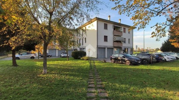 appartamento in vendita a Reggio nell'Emilia in zona Marmirolo