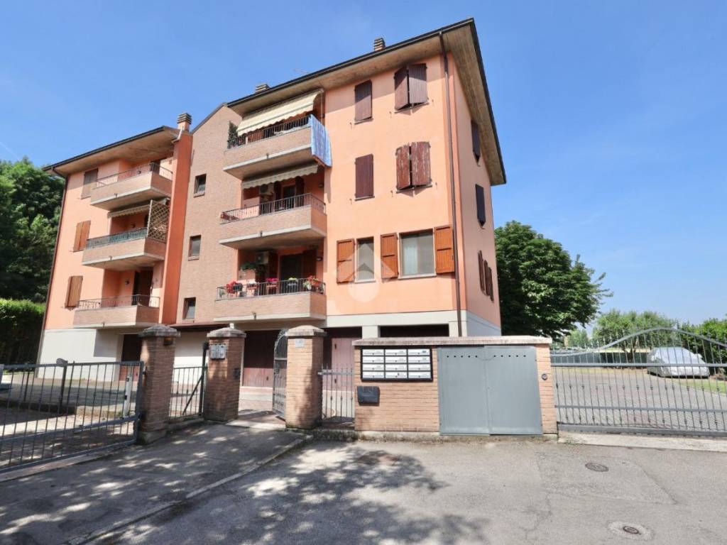 appartamento in vendita a Reggio nell'Emilia in zona Masone