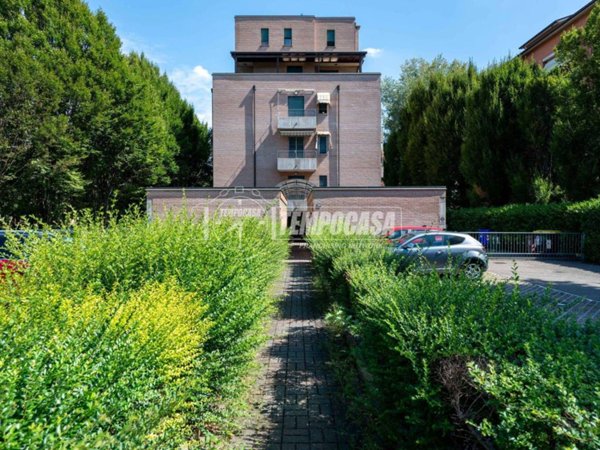 appartamento in vendita a Reggio nell'Emilia in zona Città Storica