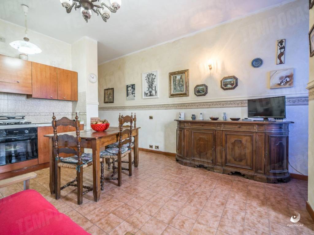 appartamento in vendita a Reggio nell'Emilia in zona Città Storica