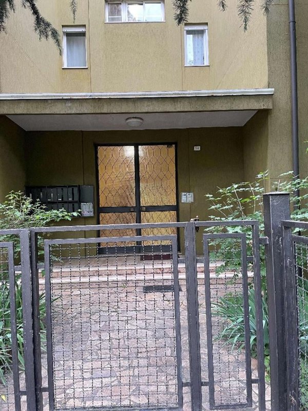 appartamento in vendita a Reggio nell'Emilia in zona Città Storica