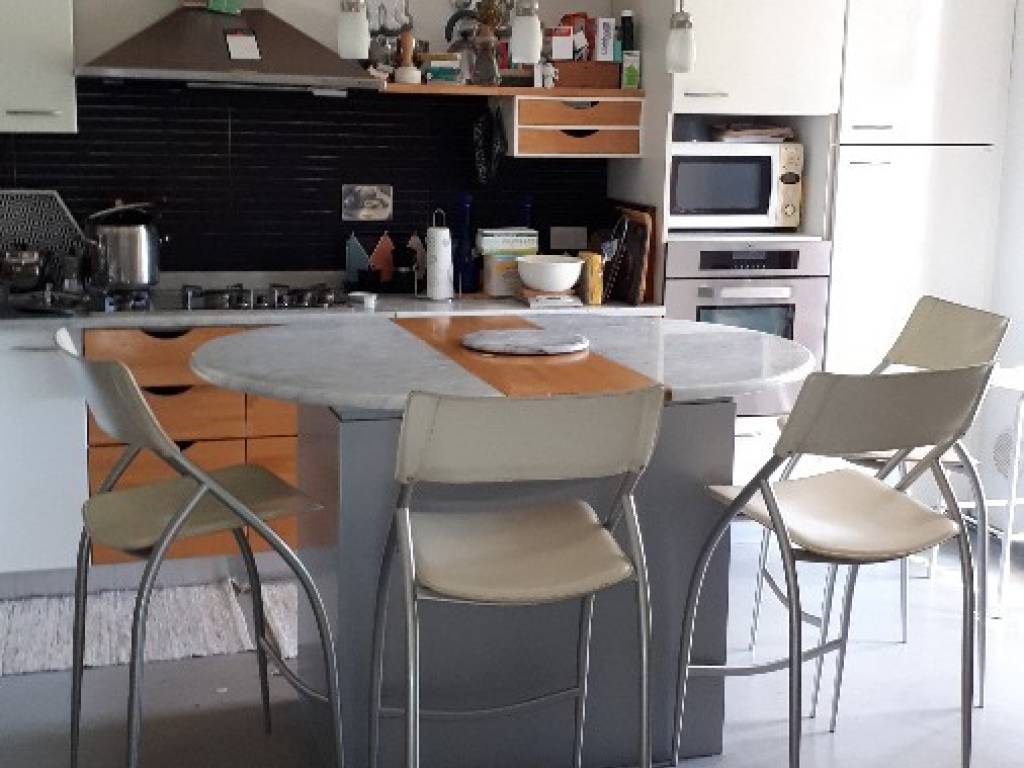 casa indipendente in vendita a Reggio nell'Emilia