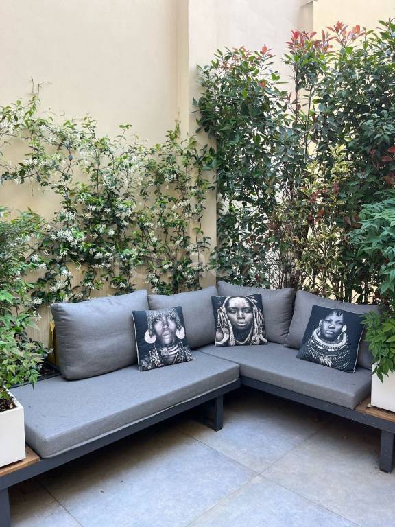 appartamento in vendita a Reggio nell'Emilia in zona Città Storica