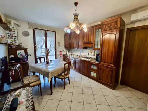 appartamento in vendita a Reggio nell'Emilia in zona Cadè / Gaida