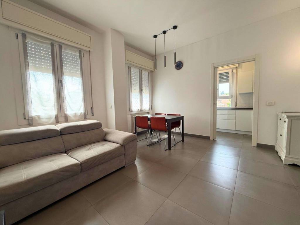 casa indipendente in vendita a Reggio nell'Emilia in zona San Prospero Strinati