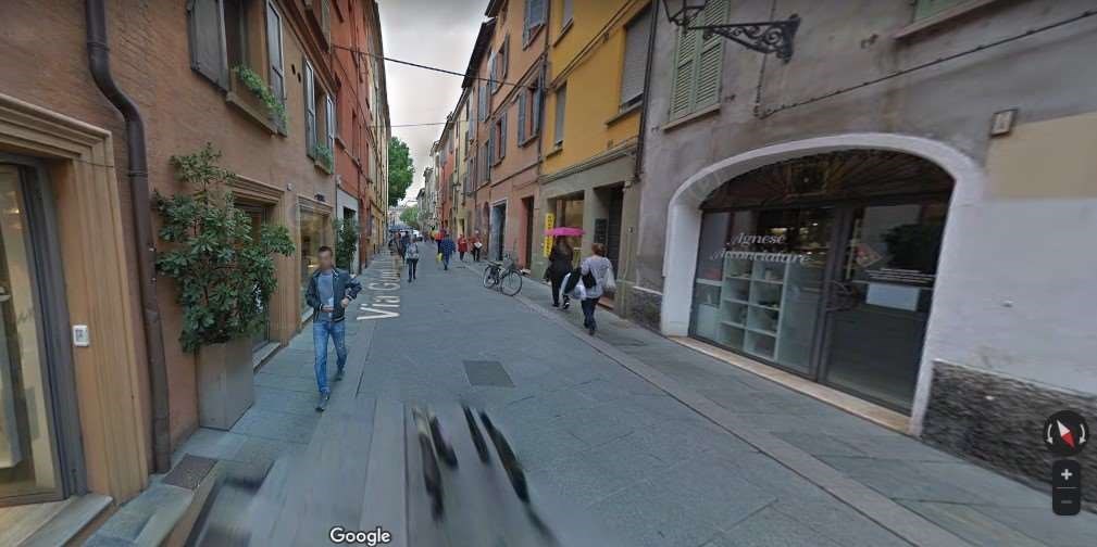 appartamento in vendita a Reggio nell'Emilia in zona Città Storica