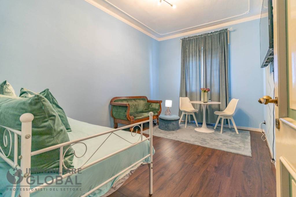 appartamento in vendita a Reggio nell'Emilia in zona Città Storica