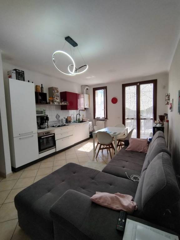 appartamento in vendita a Reggio nell'Emilia in zona Cadè / Gaida