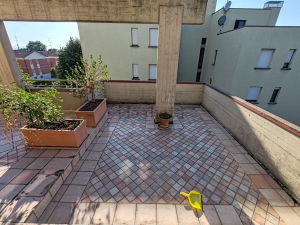 appartamento in vendita a Reggio nell'Emilia in zona Roncina