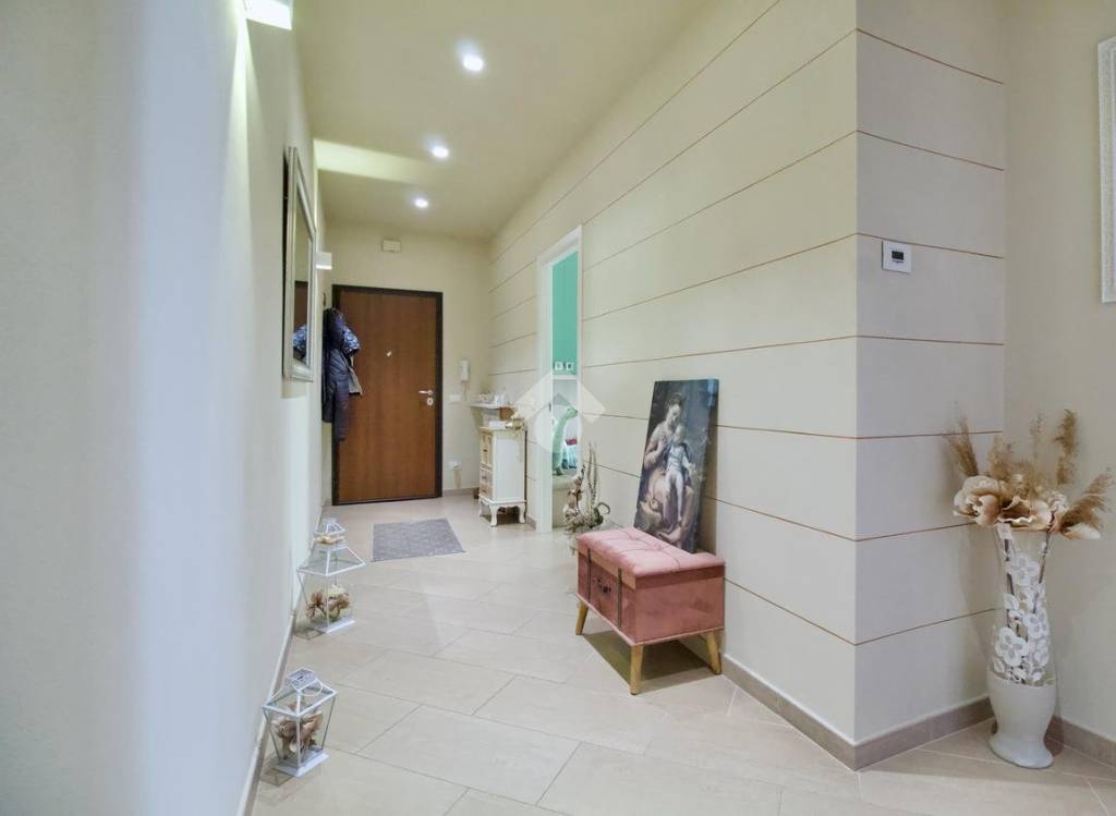 appartamento in vendita a Reggio nell'Emilia in zona Santa Croce