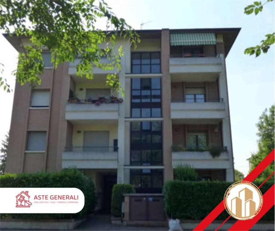 appartamento in vendita a Reggio nell'Emilia in zona Ospizio