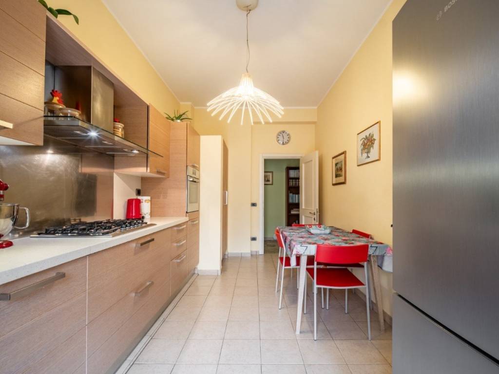 appartamento in vendita a Reggio nell'Emilia in zona Città Storica