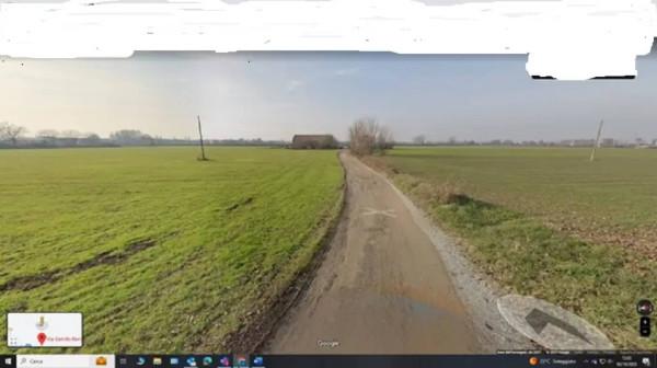 negozio in vendita a Reggio nell'Emilia in zona Roncocesi