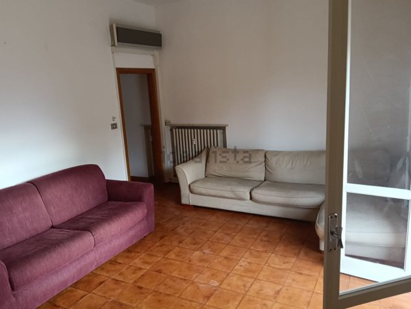 appartamento in vendita a Reggio nell'Emilia in zona Orologio