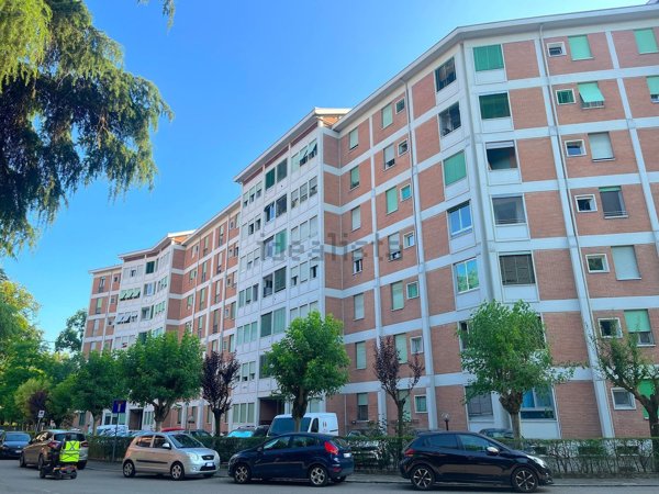 appartamento in vendita a Reggio nell'Emilia in zona Rosta Nuova