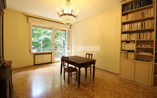 appartamento in vendita a Reggio nell'Emilia in zona Città Storica