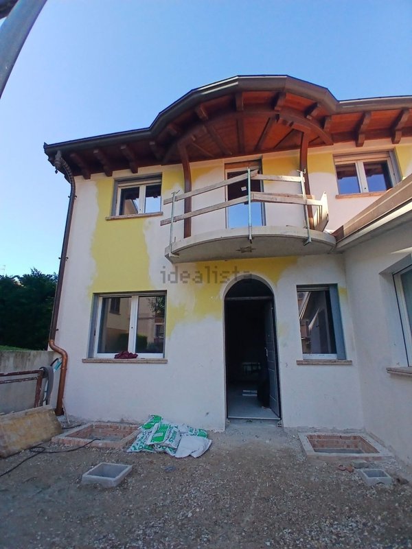 appartamento in vendita a Reggio nell'Emilia in zona Baragalla