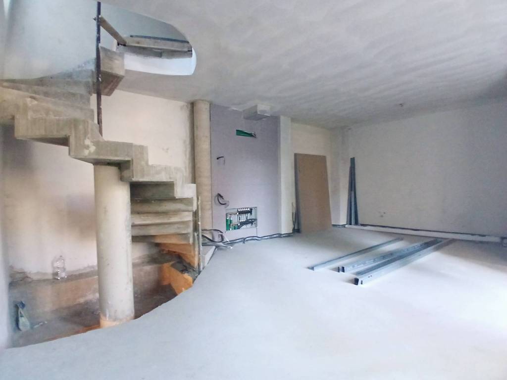 casa semindipendente in vendita a Reggio nell'Emilia in zona Baragalla